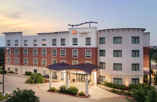 Denton Hotel | Best Western Premier Crown Chase Inn & Suites