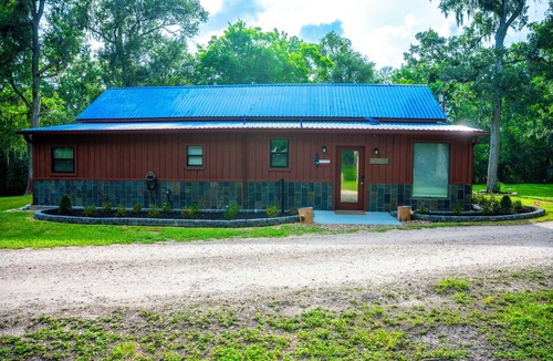 Cedar Lane Cabin | Bethany Cabin - Mount Olive Ranch