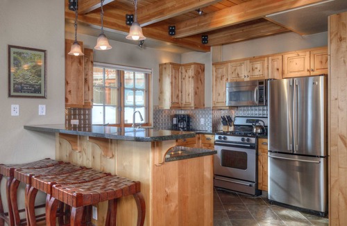 Big Sky Ski Chalet | Big Sky Vacation Rentals: MMH 6 Harvest Moon