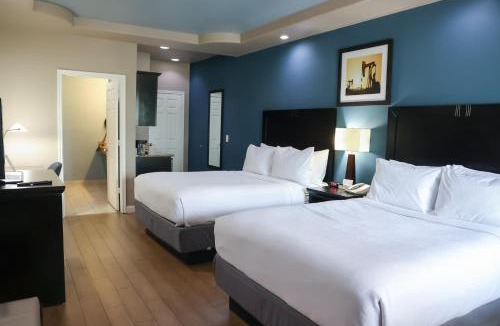 Sweet Home Hotel | Black Gold Inn