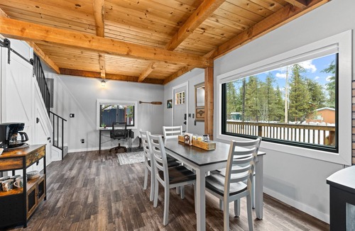 Tamarack Resort House | Blue Haven - Cabin by lake with AC & trailer parking