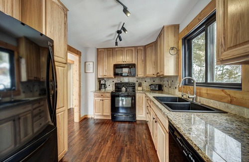 Blue River Villa | Blue River 11 - Three Bedroom Villa, Sleeps 8