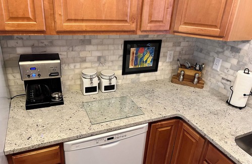 Lafayette House | Blue Spruce Cottage with hot tub near Boulder!