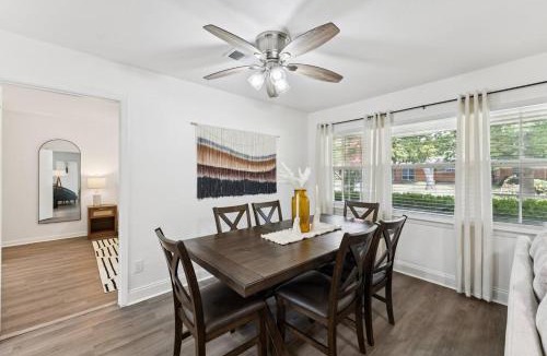 Farmers Branch House | Boho Bungalow near DFW Airport