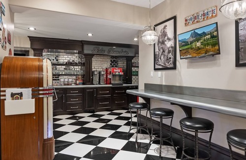 Deer Valley House | Book a Holiday Stay! Ultra-Luxe Chalet in Deer Crest! Private Ski Run! Game Room! Sauna! Hot Tub!