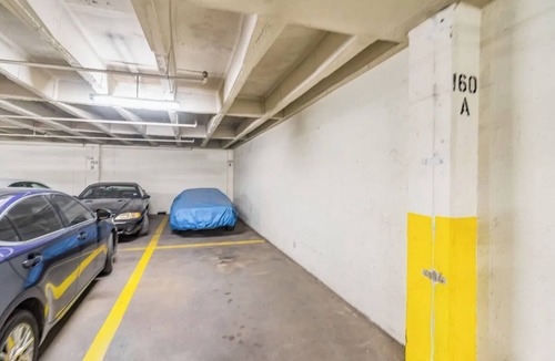 Preston Hollow Apartment | BOOKING NOW! New Construction Studio in Dallas for Vacation/Student Visits