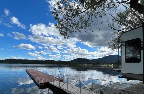 Valley House | Brand New 2 BDRM 1 BATH RV At Waitts Lake Resort!!