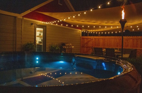 Historic Fort Collins High School House | Brand New - Gracious Old Town Guest House w/Hot Tub