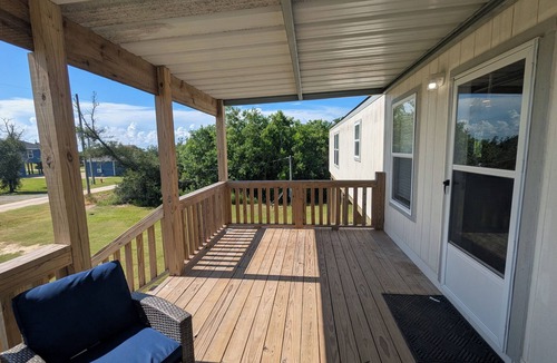 Hackberry House | Brand New! Spacious mobile home!