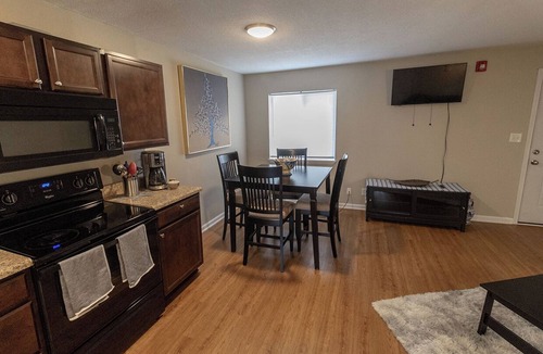 Columbia Apartment | Briarcrest Apartments, fully furnished with utilities in Central Columbia