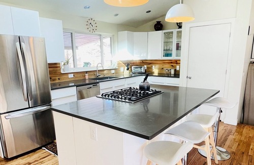 Old North Boulder House | Bright & Open 2 Bed, Home Walk to Downtown & CU