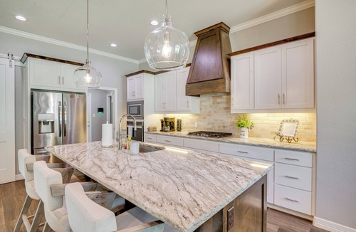 Bryan House | Bryan Home w/Covered Patio: 6 Mi to Texas A&M!