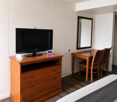 Ontario Hotel | Budget Inn Ontario
