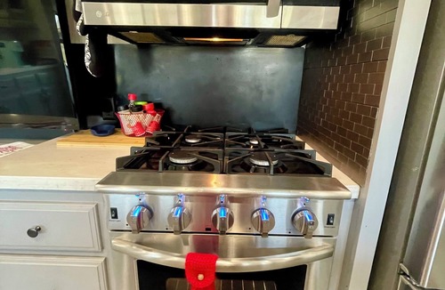 Waxahachie House | Bunkhouse RV on 10ac in Waxahachie.TX on Gated property with 2 other rentals