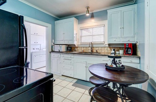 North Overton House | By Dtwn Lubbock! Spacious 4BR Home Near Texas Tech