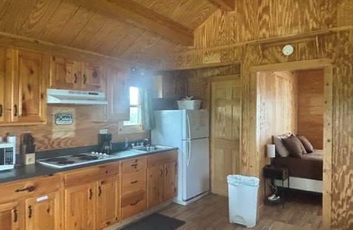 Columbia Cabin | Cabin close to Lake Rathbun #2