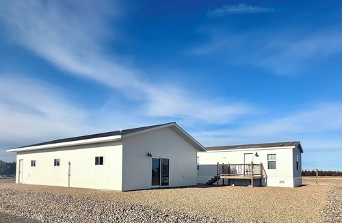 Pierre Cabin | Cabin+Garage Lake Oahe/Spring Creek/Cow Creek, Pierre SD