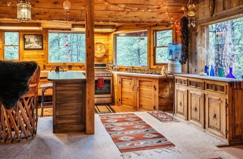 Boulder Cabin | Cabin in the Pines. Close to Boulder, Colorado and Indian Peaks Wilderness.