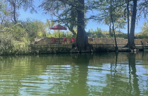 Hunt House | Cabin with wonderful view and Private River Access