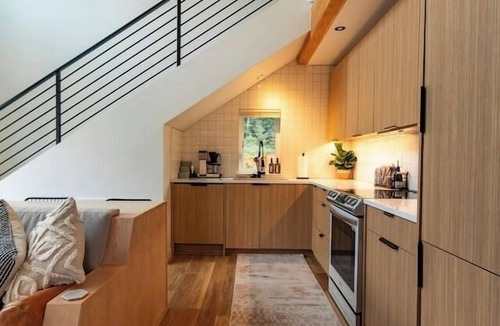 Packwood Cabin | Camp Alpine - modern scandi cabin with hot tub, near Mount Rainier