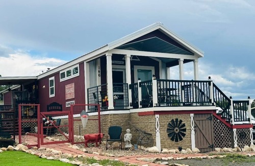 Glencoe House | Capitan Mountain Farmsteadn5 Acre property withnMountain Views everywhere.