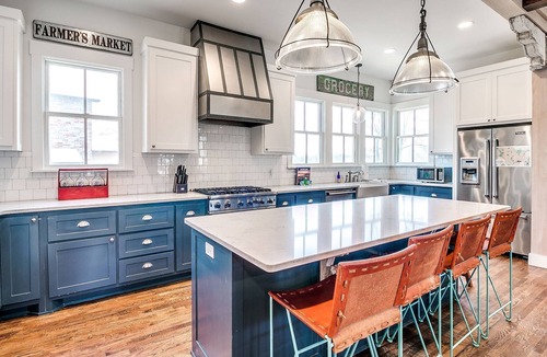 Carlton Landing House | Carlton Landing-Spacious home on Boulevard