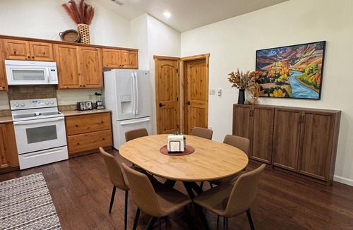 Corrales House | Casa Bonita in the heart of Corrales