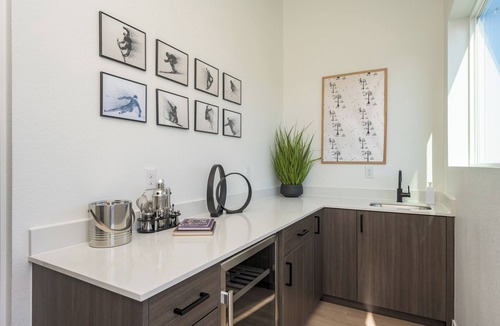 Wheat Ridge House | Casa Colorado: 4BR Luxury Home · Rooftop Deck · Colorado Mountain Base Camp
