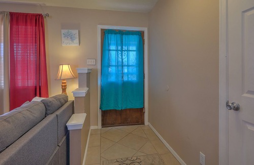 Northeast Heights House | Casa de Fulmer---ABQ
