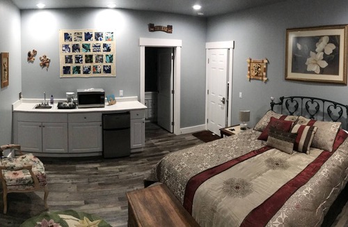 Ephrata House | Casa Di Cass holiday home