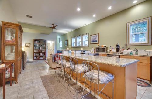 Cascade House | Cascade Cabin Hideaway w/Views, 1/2 Mi to Lake