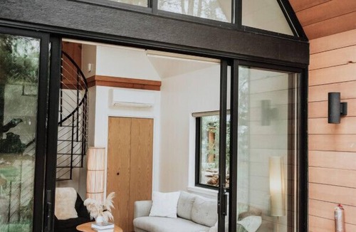 Lacy-Lakeview Cabin | Cedar Brook at Live Oak Lake | Modern Cabin