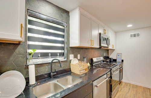 Cedar Hill House | Cedar Hill Home w/Fenced Patio, Grill & Foosball!