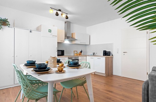 Remscheid Apartment | Central | Kitchen | Netflix | 43sqm