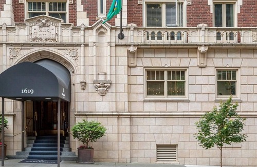 Downtown Seattle Resort | Central Seattle Escape Near Pike Place Market & Space Needle Studio Hotel