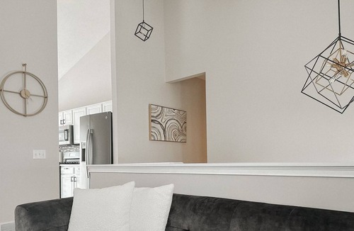 Millard House | Centrally Located Family Friendly Home in Quiet and Safe Neighborhood