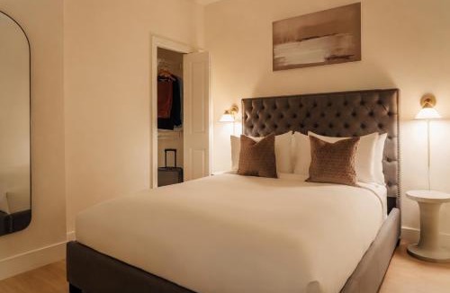 River North Art District Apartment | Ceros