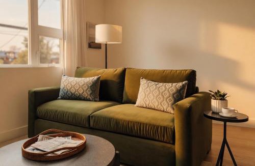 River North Art District Apartment | Ceros