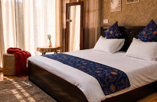 Srinagar Ski Chalet | Chalet Rivera Doodpathri