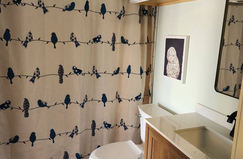Graford Cabin | Charming 1-bedroom cabin on lg private pond close to Rocker B and Possum Kingdom