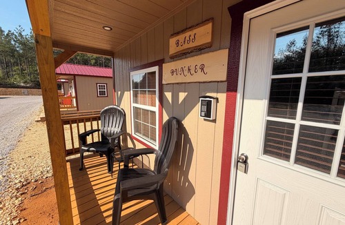 Iuka Cabin | Charming 1-bedroom cabin with AC in peaceful Iuka