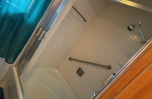 Omak House | Charming 1-bedroom in a house, great for sleeping and resting only.