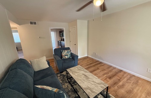 Columbia Apartment | Charming 2-Bed, 1-Bath Modern Retreat
