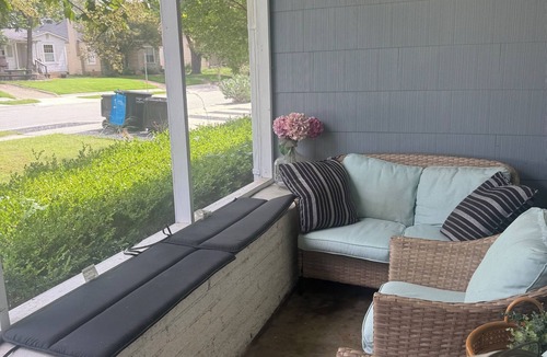 Fort Worth Cultural District House | Charming 2-bed house in Fort Worth walking distance to Dickies and Will Rogers