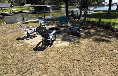 Gun Barrel City Cottage | Charming 2-bedroom cottage with beautiful lake access in Gun Barrel City