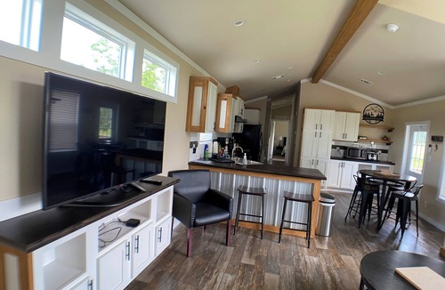 Lufkin House | Charming 2-bedroom country house in peaceful Lufkin with AC close to Lufkin