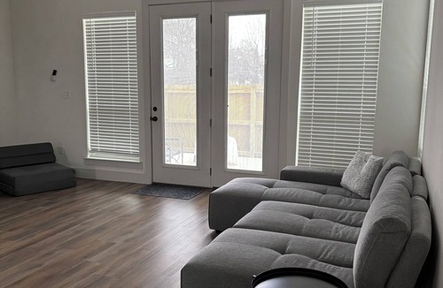 Eastside Promise Neighborhood House | Charming 2-bedroom townhome in San Antonio with AC