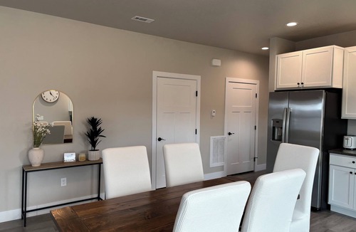 Stevensville House | Charming 2-bedroom house in Stevensville with AC, WiFi