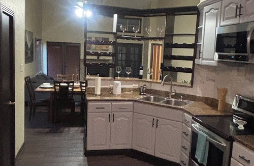 South Arlington House | Charming 3-bedroom house with AC in Grand Prairie