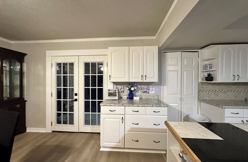 Original Town House | Charming 3-bedroom house in delightful Carrollton with pool & Hot Tub
